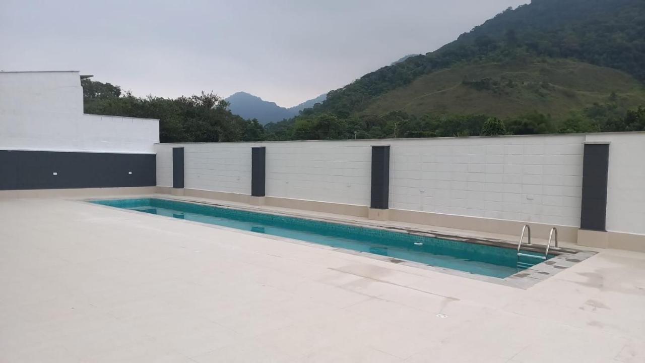 Jathy - Centro, Varanda Gourmet, Ar Condicionado, Piscina E Wi-Fi Ubatuba Εξωτερικό φωτογραφία
